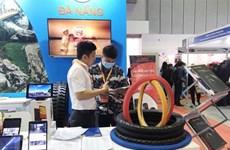 Trade fairs of supporting industry, hardware products open in HCM City