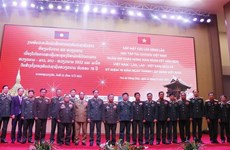 Vientiane get-together marks founding anniversary of Vietnam People's Army