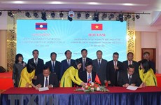 Vietnamese, Lao localities strengthen ties