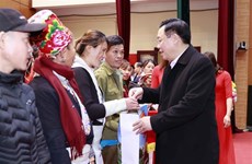 NA Chairman pays pre-Tet visit to northern border province of Lao Cai