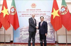 Foreign Minister holds talks with Portuguese counterpart