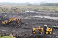 Vietnam, Laos boost cooperation in energy, mining