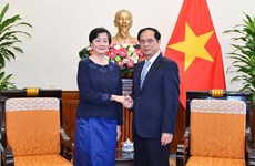 Foreign Minister hosts new Cambodian Ambassador