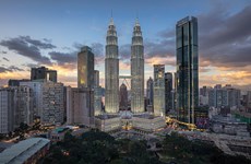 Malaysia focuses on three issues to become high-income nation by 2026