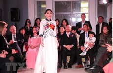 Vietnam’s fashion designs introduced in London
