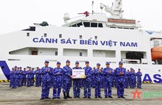 Coast Guards of Vietnam, China hold joint patrol