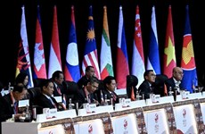 Malaysia steps up trade in, outside region