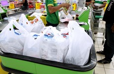 Malaysia to ban plastic bags by 2025