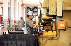 Industrial production increases in April