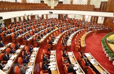 Mid-term reviews of Politburo, Secretariat discussed by Party Central Committee