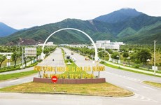 Da Nang calls for investment in 10 logistics centre projects 