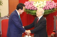 Party General Secretary welcomes RoK President’s visit