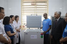 USAID, UNICEF donate 590 vaccine refrigerators to Vietnamese remote areas