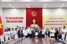 Foxconn invests 246 mln USD in two new projects in Vietnam