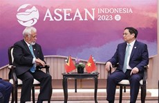 PMs of Vietnam, Timor Leste pledge to enhance ties