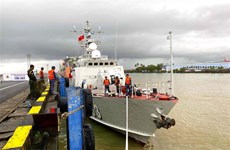 Vietnamese, Cambodian navies strengthen friendship