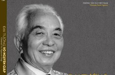 Vietnam News Agency publishing house launches photo book on Gen. Vo Nguyen Giap  