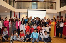 Vietnamese language class opens in Netherlands