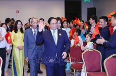 PM meets with overseas Vietnamese in Saudi Arabia