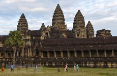 International tourists to Cambodia shoot up 211%