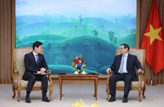 PM Pham Minh Chinh receives Japan’s minister of economy