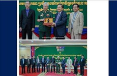 Vietnamese volunteer veterans, former experts visit Cambodia