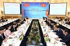 Ample room remains for Vietnam-China trade: Meeting