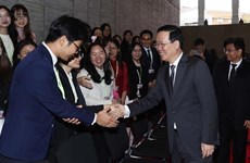 State President visits Kyushu University