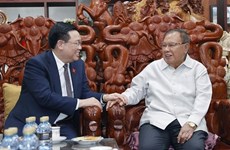 NA Chairman visits former Lao leaders