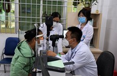 Australian fund helps Ba Ria – Vung Tau improve quality of refraction service