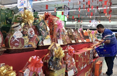 Local products favoured for Tet gift hampers