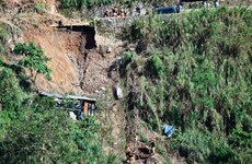 Several killed and missing in Philippine landslide 
