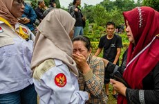 Indonesia: At least four killed in landslide