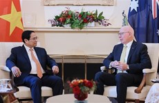 PM meets with Australian Governor-General in Canberra