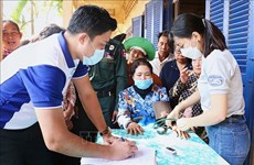 Vietnam offers free health check-ups to residents in Cambodian province