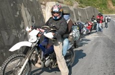 Foreigners maybe allowed to bring motorbikes to VN