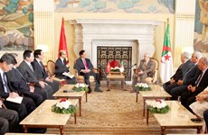 PM Nguyen Tan Dung meets top Algerian legislator 