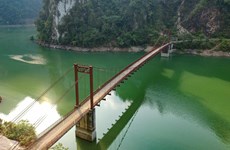 The beauty of Song Da Reservoir in Tua Chua highlands district