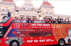 Special buses run in HCM City to promote Vietnam-Cuba solidarity
