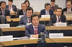 Deputy PM attends Vietnam Executive Leadership Programme in US