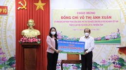  Vice President delivers COVID-19 aid to Dong Thap