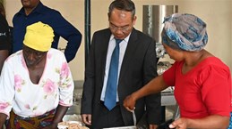 Vietnamese Ambassador explores cooperation chances with Tanzanian island district