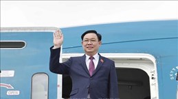 Top legislator arrives in Hanoi, concluding visits to Hungary, UK
