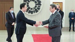 Vietnamese Ambassador presents credentials to President of Cyprus
