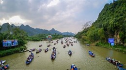 COVID-19 forces suspension of Hanoi spring festivals