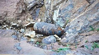 Wartime bomb in Yen Bai safely defused 
