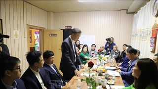 Overseas Vietnamese, businessmen help boost friendship with Czech Republic: diplomat