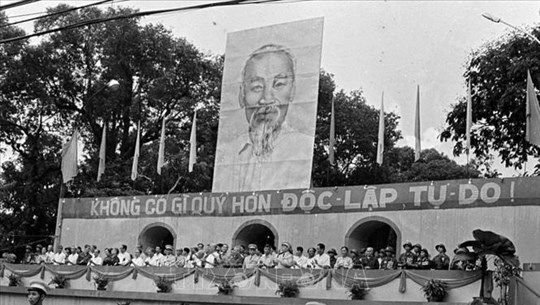 Argentinian scholar praises Vietnam’s April 30, 1975 victory