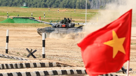 Vietnamese tank crew begins competition at Army Games