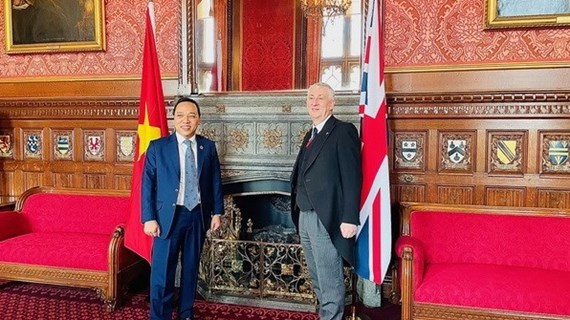 Vietnam important partner of UK: British legislative leader